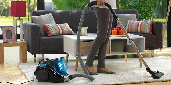 5 raisons d’acheter un aspirateur sans sac !